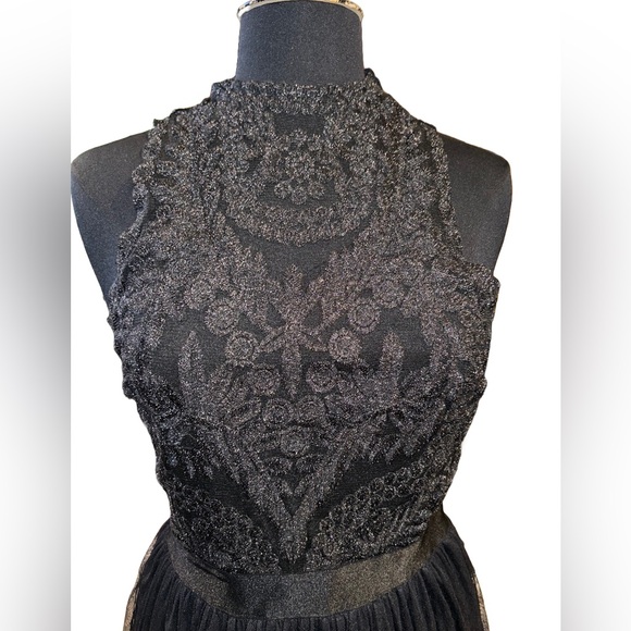 Little Black Dress - Picture 3 of 4